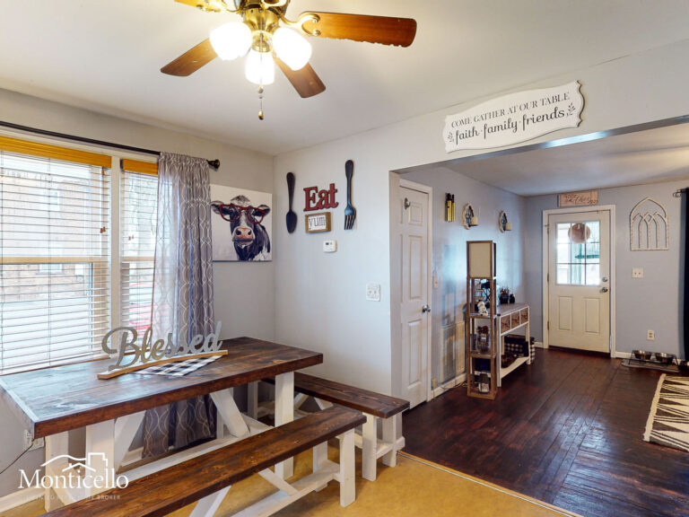 DINING AREA-6