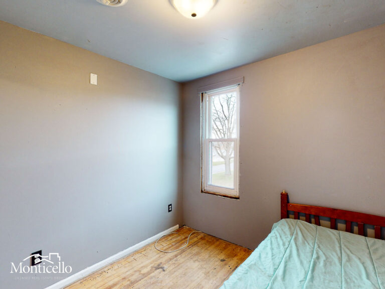 GUEST BEDROOM 1 F2-3