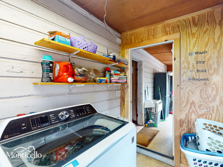 LAUNDRY AREA-2